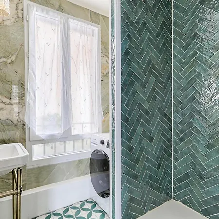 L Mid-term L Marais In 10min *