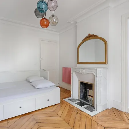 L Mid-term L Marais In 10min *