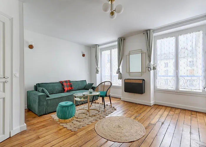 L Mid-term L Marais In 10min * París